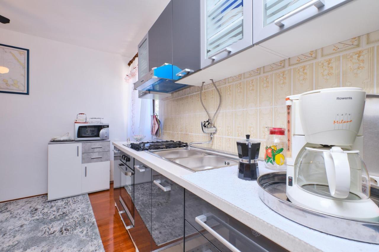 Apartman Ana Mali Lošinj Exteriér fotografie